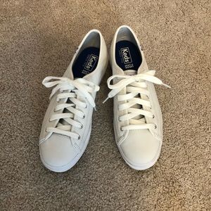 Keds Shoes - Keds Triple Kick White Sneakers Keds Shoes - Keds Triple Kick White Sneakers